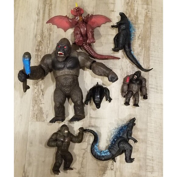 Lot of 7 Godzilla Kong Monsterverse 2017-2022 Giant Kong Battle Roar Destroyah - Picture 1 of 8